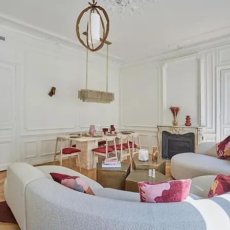 Exceptional 4 Bedrooms Opera Vendome Apartmán *