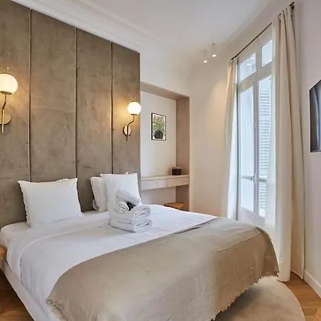Exceptional 4 Bedrooms Opera Vendome *