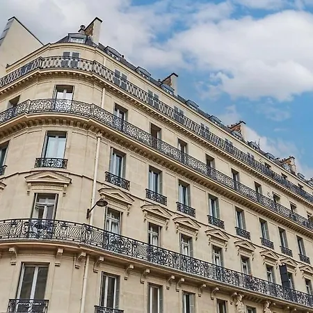Exceptional 4 Bedrooms Opera Vendome