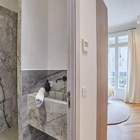 Exceptional 4 Bedrooms Opera Vendome Paříž