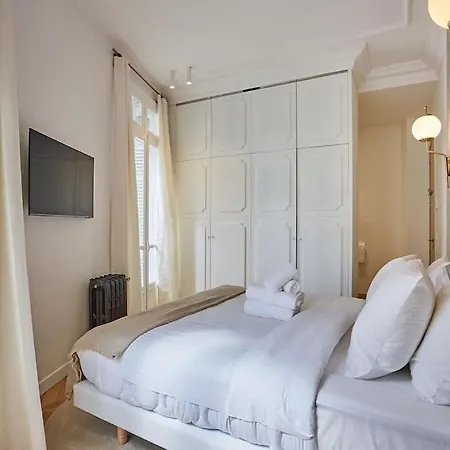 Apartmán Exceptional 4 Bedrooms Opera Vendome