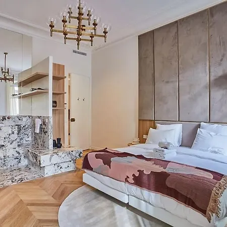 Apartmán Exceptional 4 Bedrooms Opera Vendome Paříž